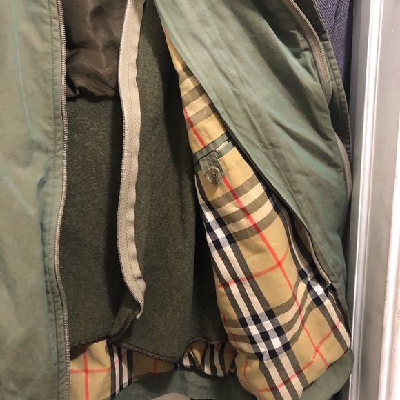 Vintage Burberry Jacket - Picture 3 of 4